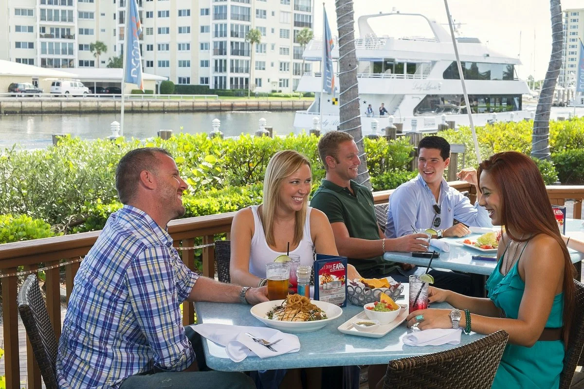 Deck 84, business photo 2